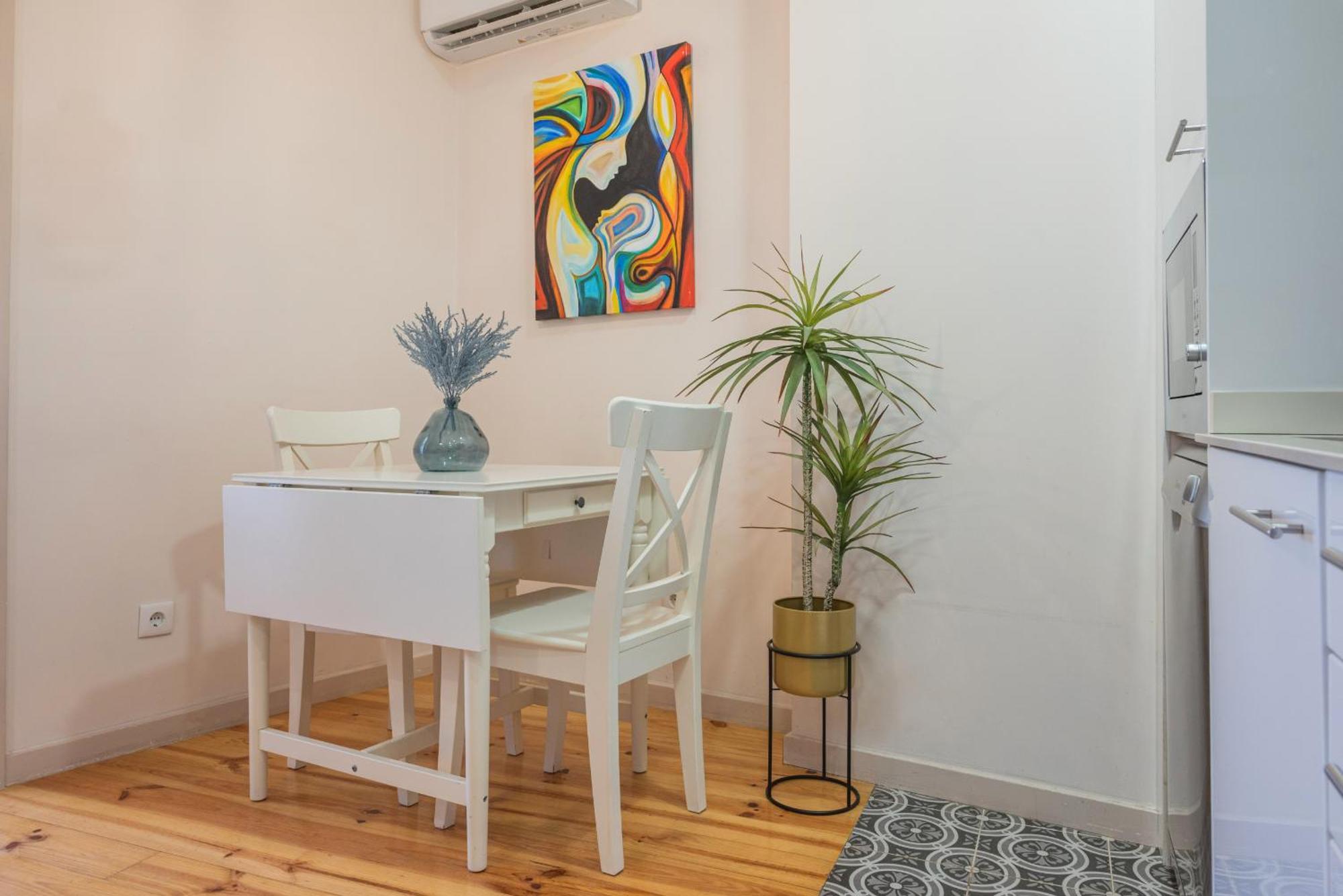 Lovely Charm House Downtown Porto Near Metro With Ac Exterior photo